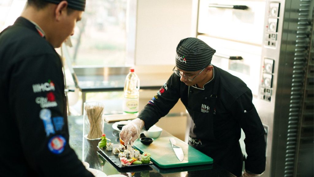 How to become a chef in united states