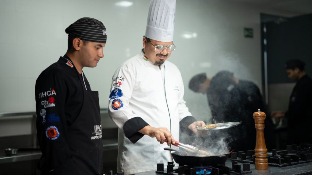How to Become a Chef in Cruise Ship After 12th